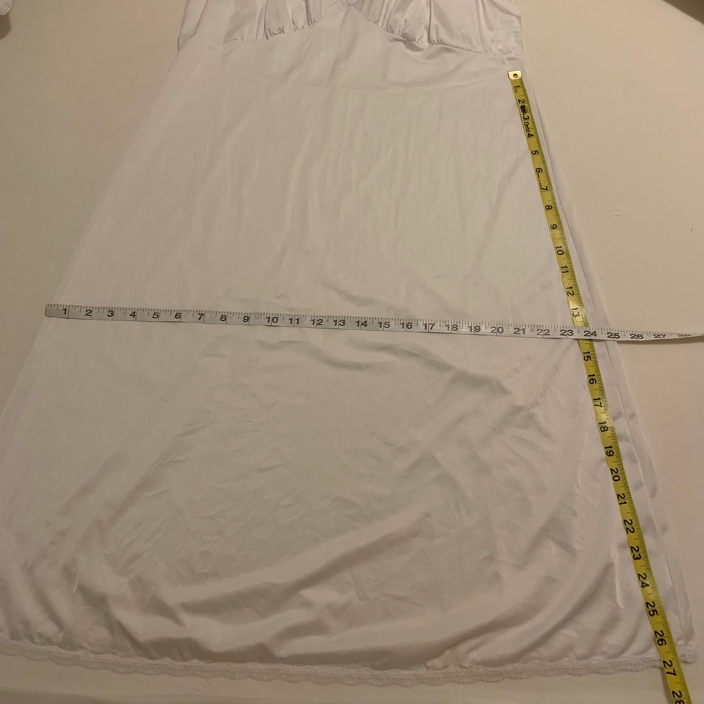 Ladies Shadow Line White Full Slip Lace Trim
Nightgown Negligee Size: 42 26” - Picture 9 of 13